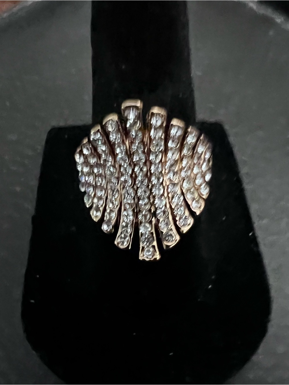 Gold Crystal Fan Accent Ring - Women's Elegant Fashion